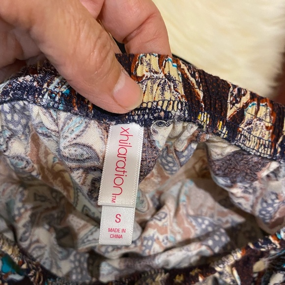 Off the shoulder Romper with bell sleeves by Xhilaration size S - Picture 9 of 9